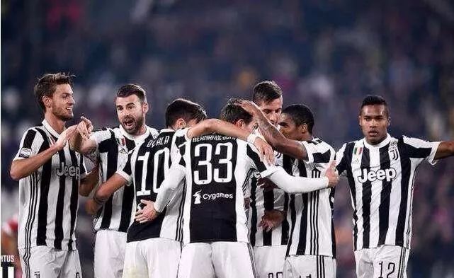 中超广州队逆转战胜天津队