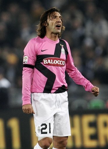 NBA球队战绩深度解析 强弱分化趋势逐渐显现