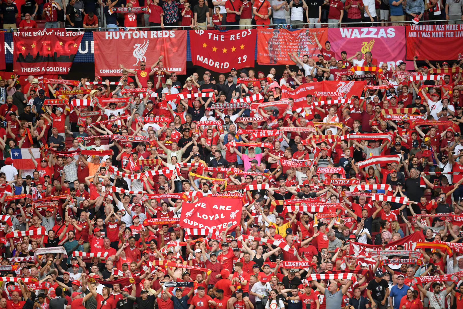 北京近4战3败引热议！球迷狂刷官媒评论区“在现场喊到头晕 多希望你们赢”