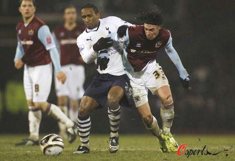 带领皇马五夺欧冠，被誉为典礼中场的三人，后来