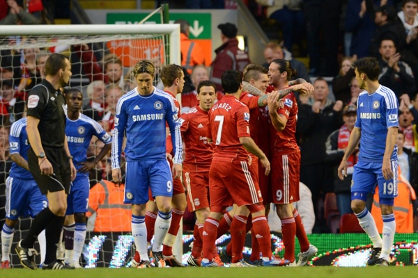 曼城主场7-0狂胜伯恩茅斯