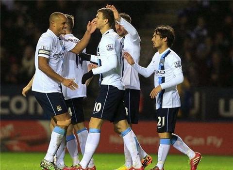 羽毛球：天王杯国际公开赛开赛