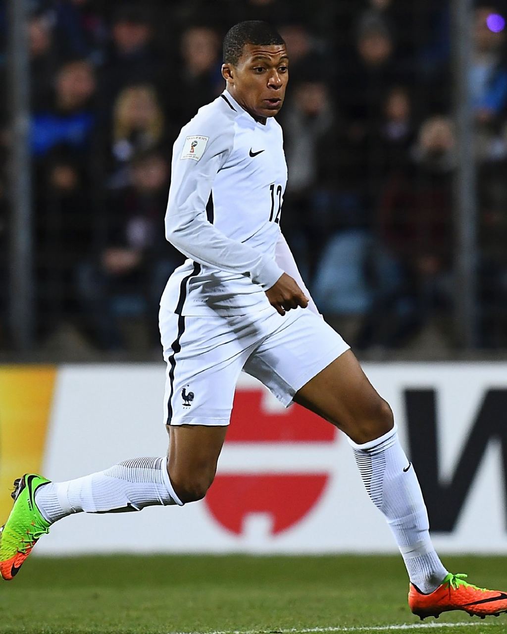 火箭队惨遭连败垫底球队逆转，杜兰特郁闷难掩，又传出或将离队的风声？